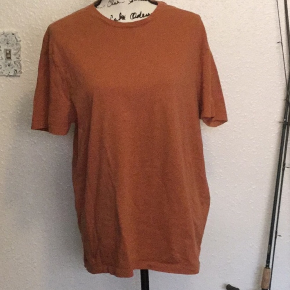 Banana Republic soft-wash tee shirt